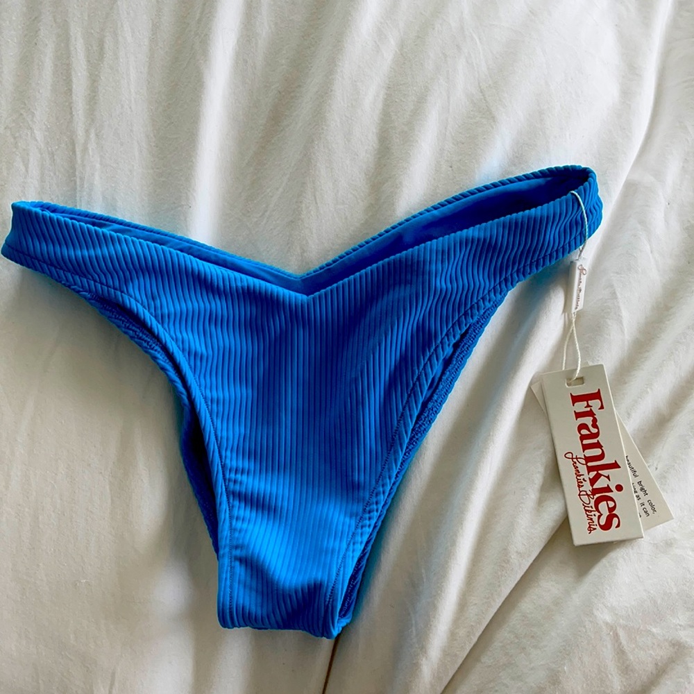 COPY - Frankies bikini bottom